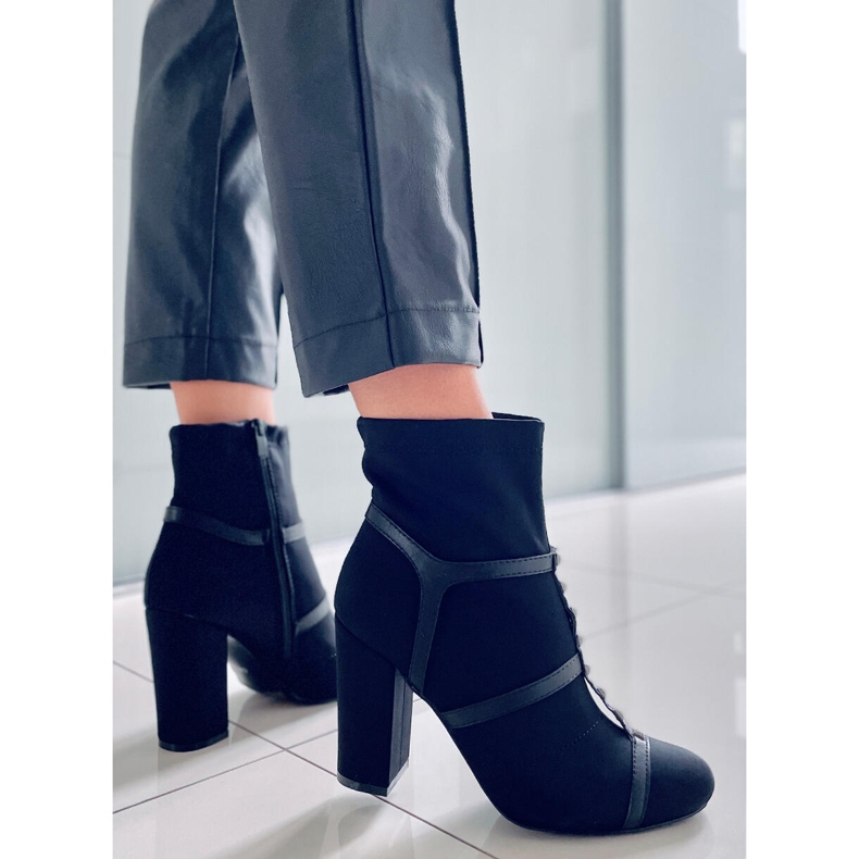 BM Shelley Black visoke pete crna 2