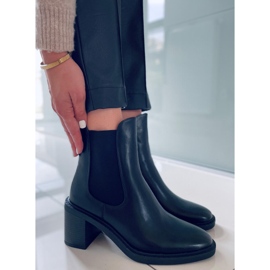 BM Klasične Clea Black čizme na visoku petu crna 1