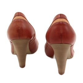 Ženske kožne pumpe 1392 smeđa ukrašena edeo prugama 3