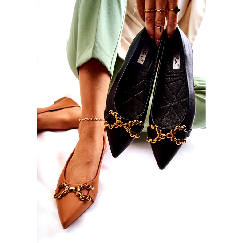 WS1 Ženske balerinke u špicu s crnim Carlos ornamentom crna 3