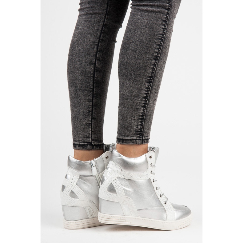 Vinceza Zavezane gležnjače siva 2