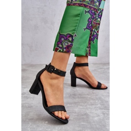 Sandale sa sjajnom petom crne Maxim crna 1