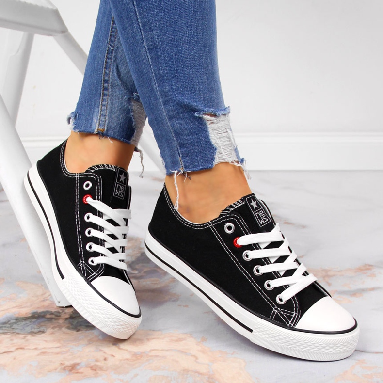 News Crne tekstilne niske tenisice NOVOSTI crno 1