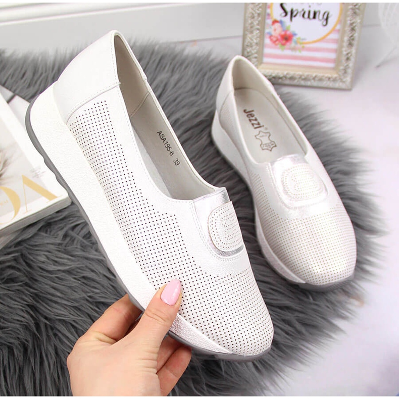 Jezzi srebrne natikače s gumicom na platformu srebro 1