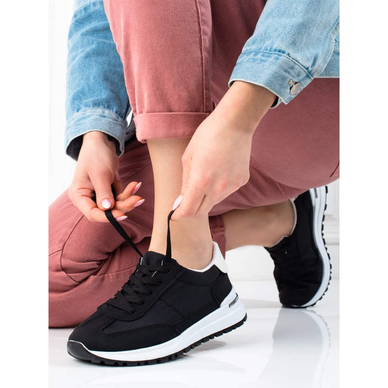 Shelovet crne ženske lagane sportske cipele crno 2