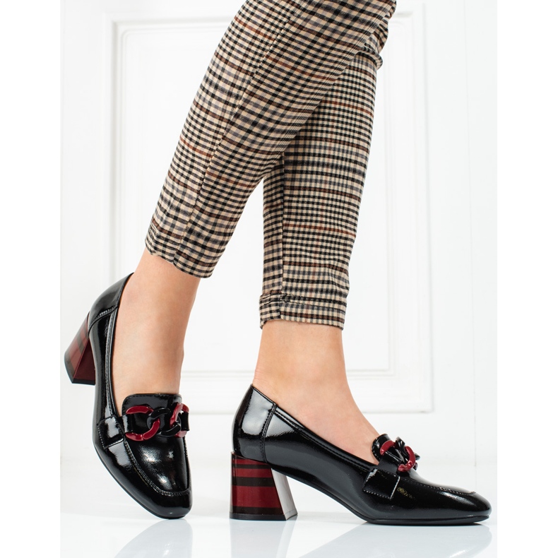 Ženske Vinceza crne salonke s lancem crna 2