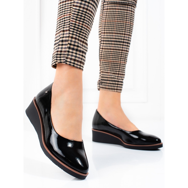 Vinceza ženske crne cipele na klin crna 1