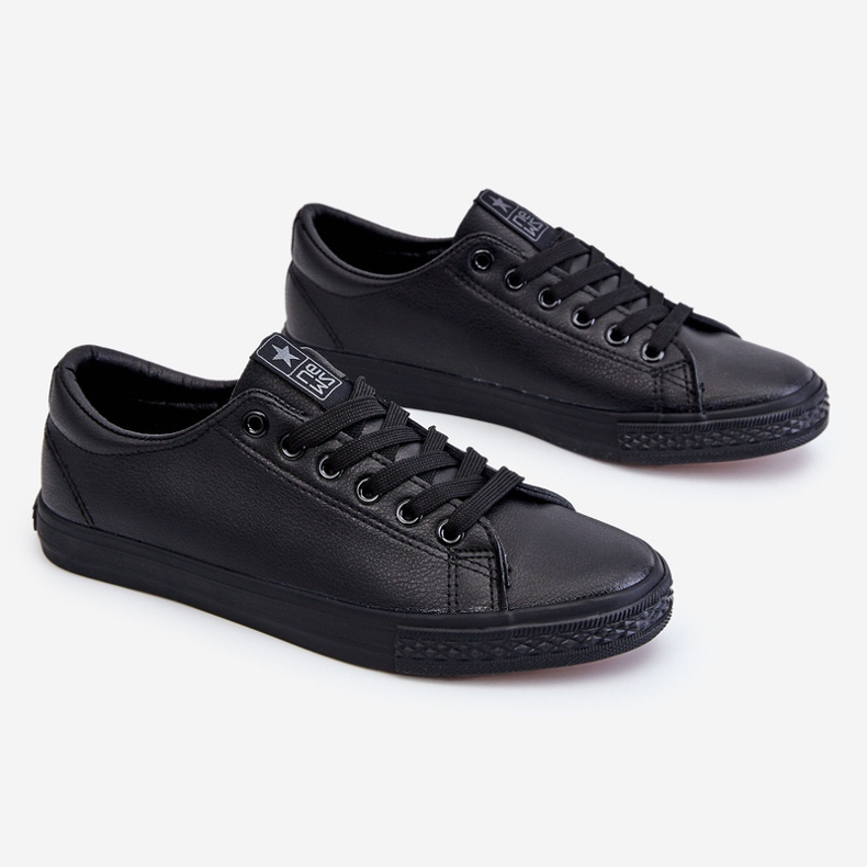 News Ženske kožne klasične tenisice na vezanje crne Misima crna 1