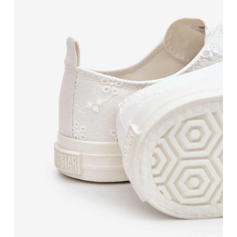 Big Star Ženske tenisice s izvezenim velikim zvijezdama LL274223 Bijele bijela 1