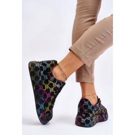 Ženska sportska obuća s mlaznicama GOE LL2N4010 crna 2