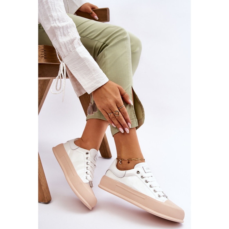 Ženske lakirane tenisice s platformom GOE LL2N4020 Bijele bijela 1