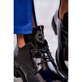 Vinceza Lakirane čizme na vezanje s izrezima crne Fabiana crna 1