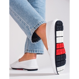 Ženske ažurne natikače bijele boje Shelovet bijela 1