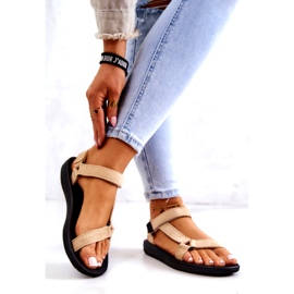 Bež ženske sportske sandale od brušene kože 2