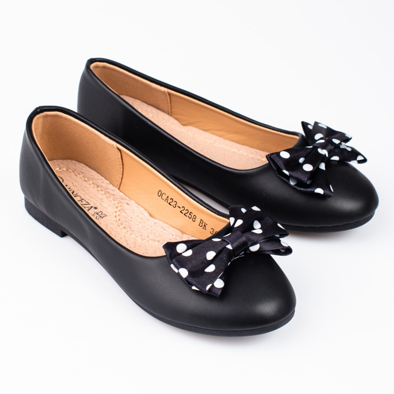 Djevojčice balerinke Vinceza sa crnom mašnom 1