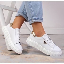 Ženske kožne cipele na platformu bijele Filippo DP4138/23 bijela 1