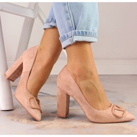 Vinceza 2246 bež salonke s petom od brušene kože 1