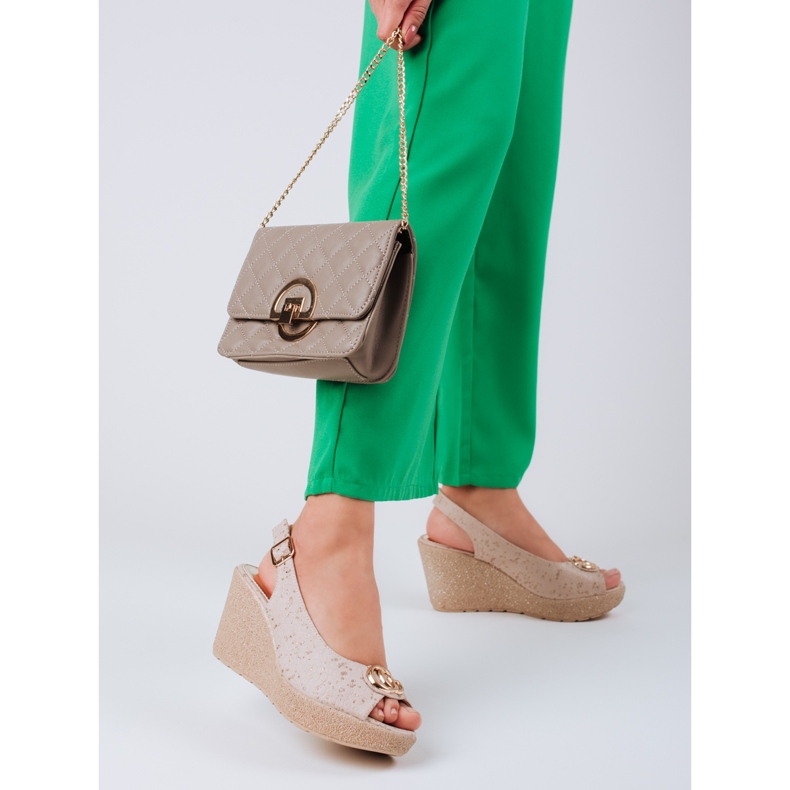 Bež ženske sandale na klin Shelovet od brušene kože 1