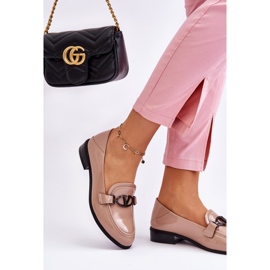 Vinceza Lakirane bež Marra mokasine s ravnom petom 2