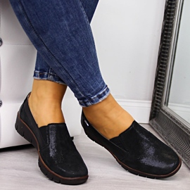 Kožne ženske cipele, slip-on crne Helios 350 crno 1