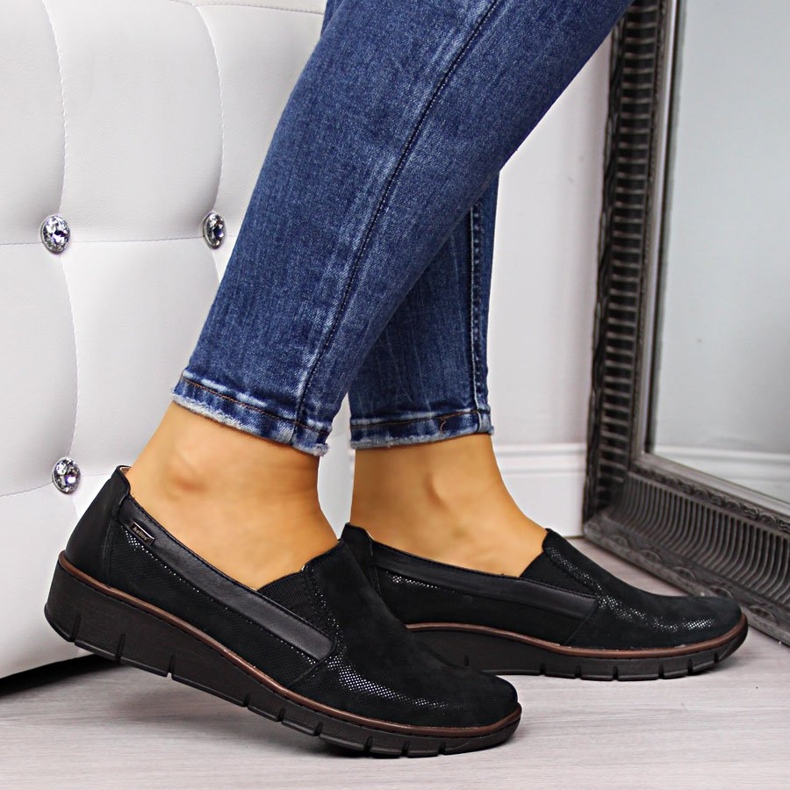 Kožne ženske cipele, slip-on crne Helios 350 crna 2