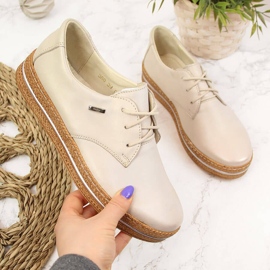 Ženske perlasto bež kožne cipele Helios 380 2