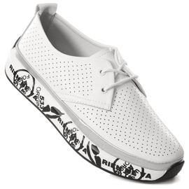 Ženske kožne cipele na platformu bijele T.Sokolski W23-29 bijela 1