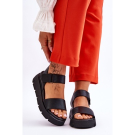 Vinceza Ženske kožne sandale s platformom crne Katte crno 1