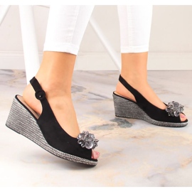 Sandale na klin od brušene kože s kristalima Potocki W WOL137A crna 2