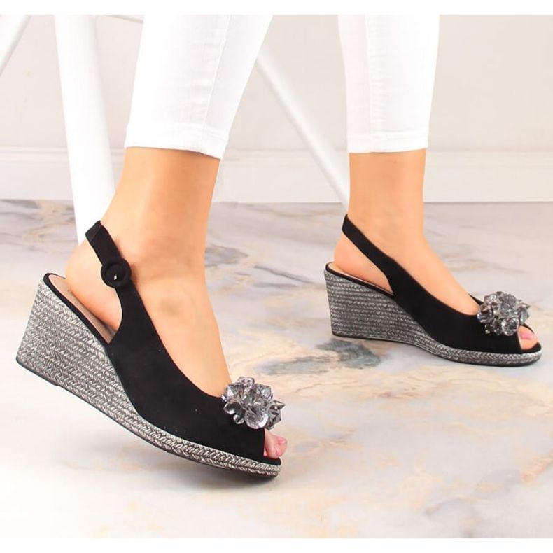 Sandale na klin od brušene kože s kristalima Potocki W WOL137A crno 2