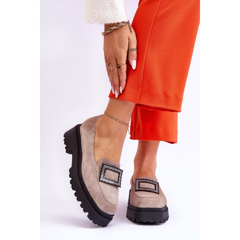 FILIPCZYK Udobne bež natikače od brušene kože Agathe 1