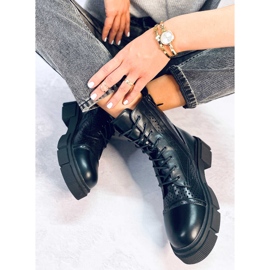 BM Wyman crne otvorene čizme na vezanje crno 2