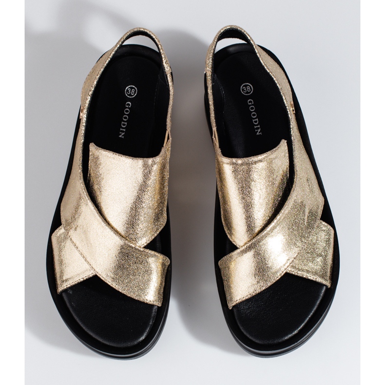 Ženske zlatne sandale na wedges Shelovet zlatna 2