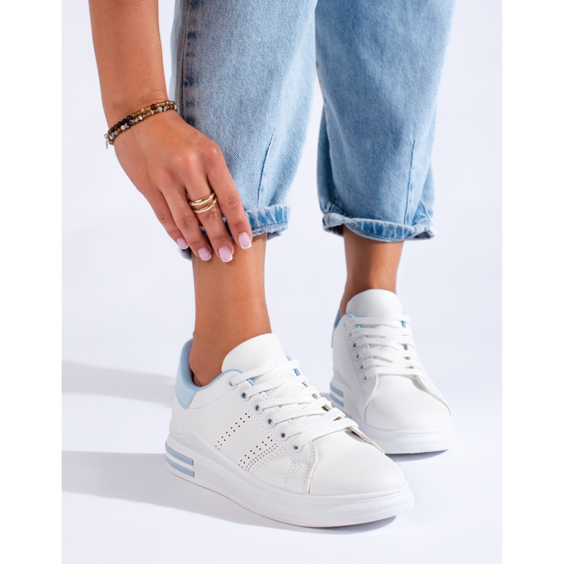 Bijele sportske tenisice na platformi Shelovet bijela 1