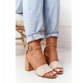 EVE Svijetlosmeđe sandale za medeni mjesec s pletenicama na šipki bež 4