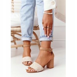 EVE Svijetlosmeđe sandale za medeni mjesec s pletenicama na šipki bež 1