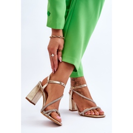 Sandale sa cirkonima Zlatne Carlotta visoke pete zlatni 2