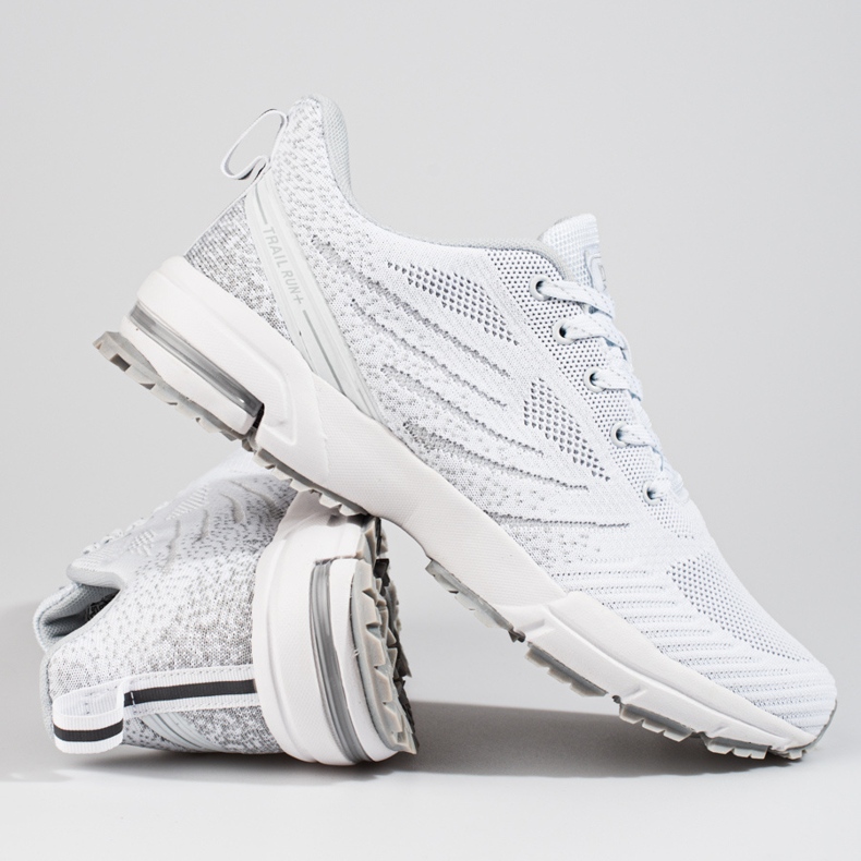 Bijele muške sportske cipele na debelom potplatu DK bijela 1