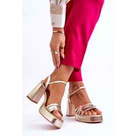 FB2 Ženske kožne štikle i sandale s platformom Gold Verda zlatni 2