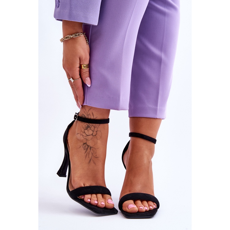 Ženske sandale na petu od brušene kože, crne boje crno 1