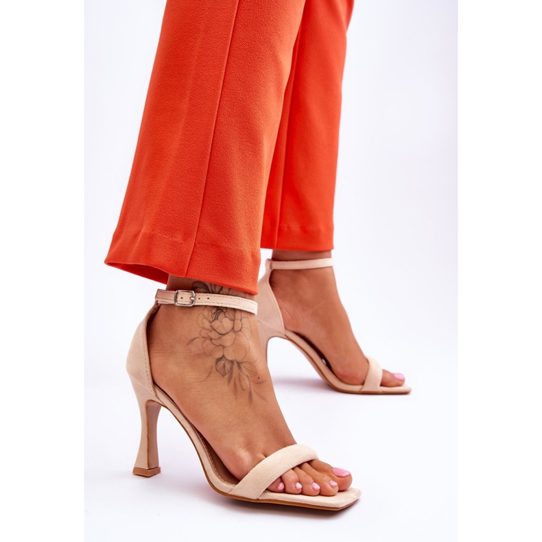 Ženske sandale na petu od brušene kože bež boje Rousses smeđa 2