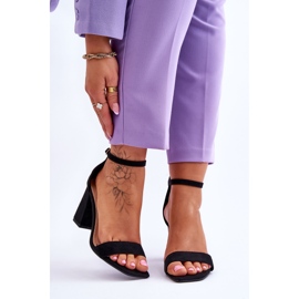 Ženske sandale na stabilnu petu crne Lavissa crna 1