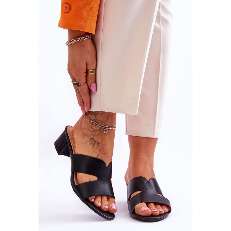 Klasične crne kožne sandale na nisku petu Miley crno 1