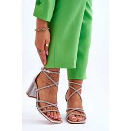 FJ1 Ženske kožne sandale sa srebrnim petama od kubičnog cirkonija Liviano srebro 1