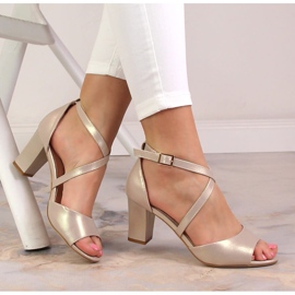 Elegantne ženske satenske zlatne sandale na post Sergio Leone SK862 zlatni 1