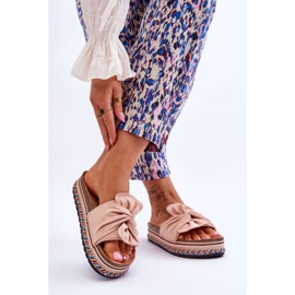 Ženske papuče na masivnu platformu Terisa svjetlo roza ružičasta 2