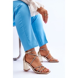 FJ1 Ženske kožne sandale s cirkonskim zlatnim petama Liviano zlatna 1