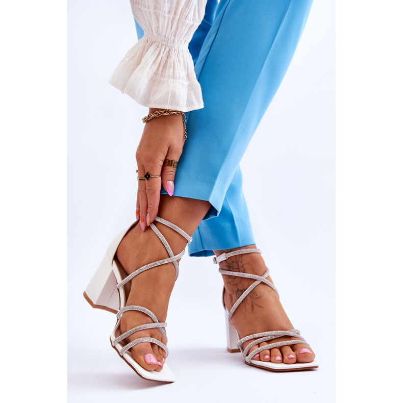 FJ1 Ženske kožne sandale s visokim petama od kubičnog cirkonija u bijeloj boji Liviano bijela 2