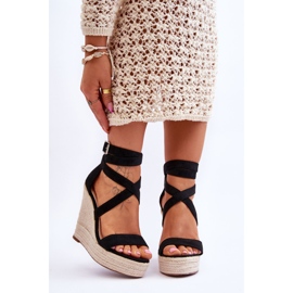 FJ1 Udobne sandale na visokoj platformi crne Lemira crno 1