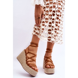 Smeđe kožne sandale na klin Margaritt smeđa 1